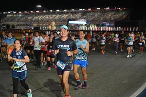 BIB: 
                            <button type="button" onclick="openModal(23940136)" class="btn btn-primary btn-sm float-right btn-popup" data-toggle="modal" data-target=".modal-high-quality">
                        <i class="fas fa-shopping-cart"></i> Add to Cart
                    </button>
                                            <button type="button" onclick="isThisMe(23940136, true)" class="btn btn-success btn-sm float-right btn-popup btn-isme hidden" data-toggle="tooltip" data-placement="bottom" title="นี่คือรูปของคุณใช่ไหม คลิกที่นี่เพื่อเอาเข้าอัลบั้ม">
                        <i class="fas fa-plus"></i> Add to album
                    </button>
                    <button type="button" onclick="isThisMe(23940136, false)" class="btn btn-warning btn-sm float-right btn-popup btn-isnotme hidden">
                        <i class="fas fa-ban"></i> Remove from album
                    </button>